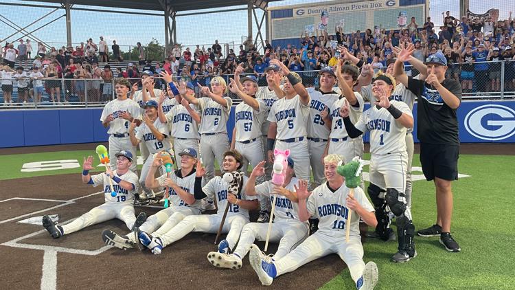 Robinson baseball one win away from history, fueled by family, fun and a little ketchup