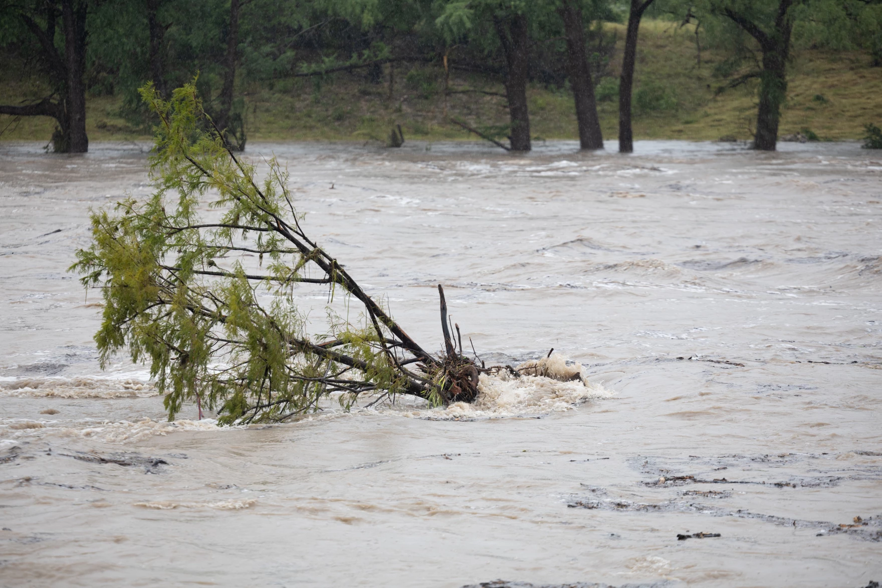 Flood threat continues Friday as rainfall moves to West Texas